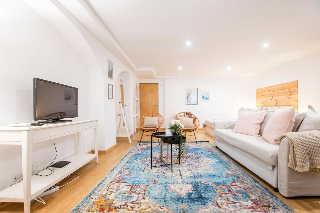 Almada Hideaway W/ Ac & Private Pool By Lovelystay Porto Buitenkant foto